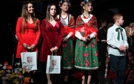 Podziękowania dla choreograf&oacute;w, kt&oacute;ry stworzyli pokazy tańca podczas spektaklu "Cztery Pory Tradycji" w Osieku. 