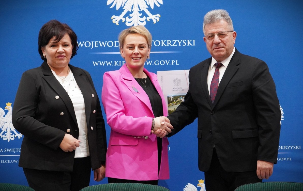 Podpisanie umowy w ramach programu „Asystent osobisty osoby z niepełnosprawnością”