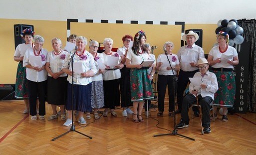 Grupa Perełki z Dziennego Domu "Senior +" w Sworoniu
